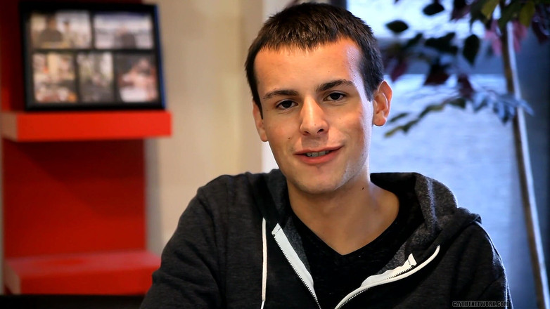 Lollipop Twinks: Entrevistas de estudantes universitários