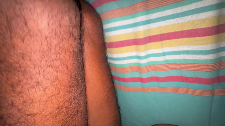 J kodi: Schattig Universiteitsmeisje Neuken in Mijn Bed - Grote Pik