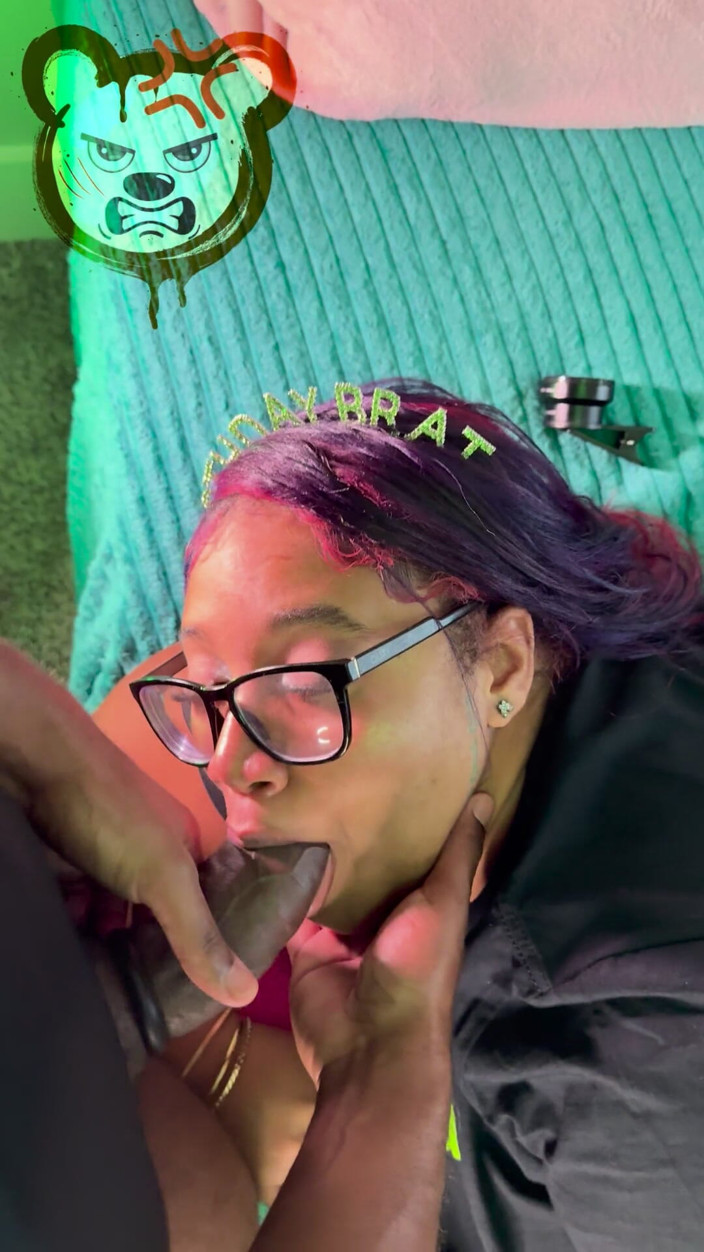TeddyStrokez: Quickie - sinh nhật brat