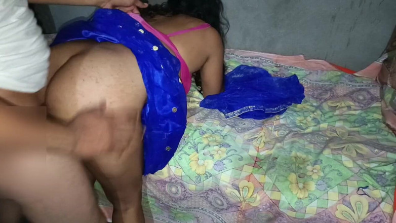 Savita5343: Devar Ne Mujhe Kapde Change Karte Huwe Dekh Liya or...