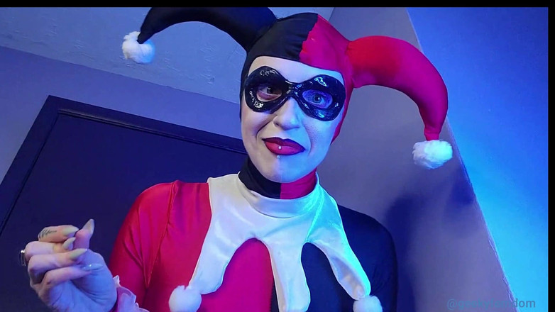 Geeky Femdom: Harley Quinn dominerar dig