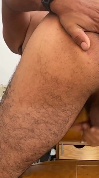 Straight guy cums while fantasizing being fucked