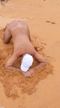 Ladysilva Sissy Hot Ass on the Beach