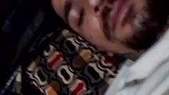 Gangbang straight: 年轻的黑发大鸡巴saraleona展示致敬