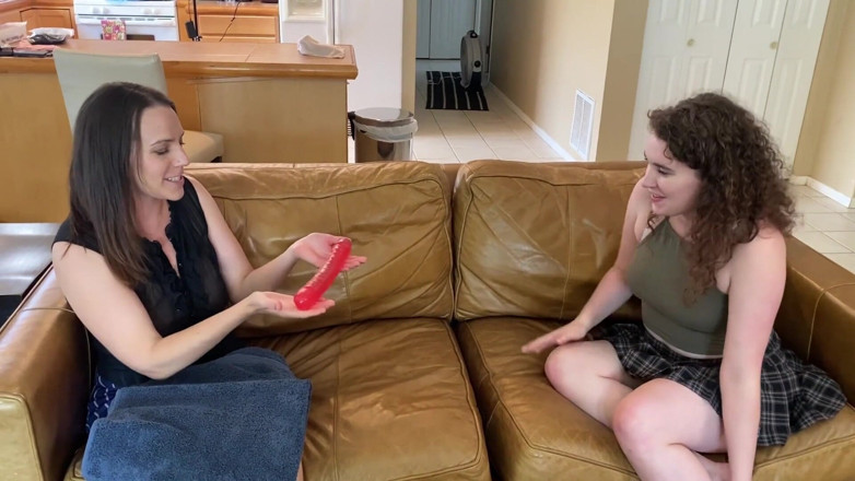 Brookland Brothers: Roommates have double-sided dildo fun!