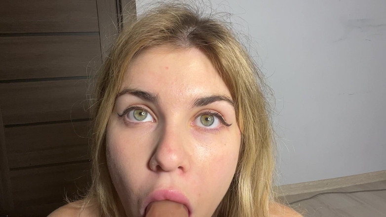 Misty Phoenix: Gözlerimi aç ve sikini ağzıma sok