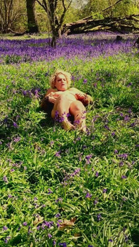 Ratu Kylie dari Bluebells