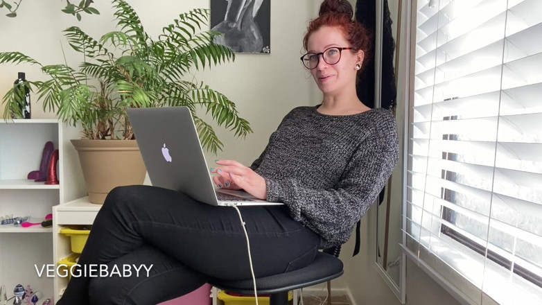 Veggiebabyy: Boss Needs a New Fuck Toy JOI Interview