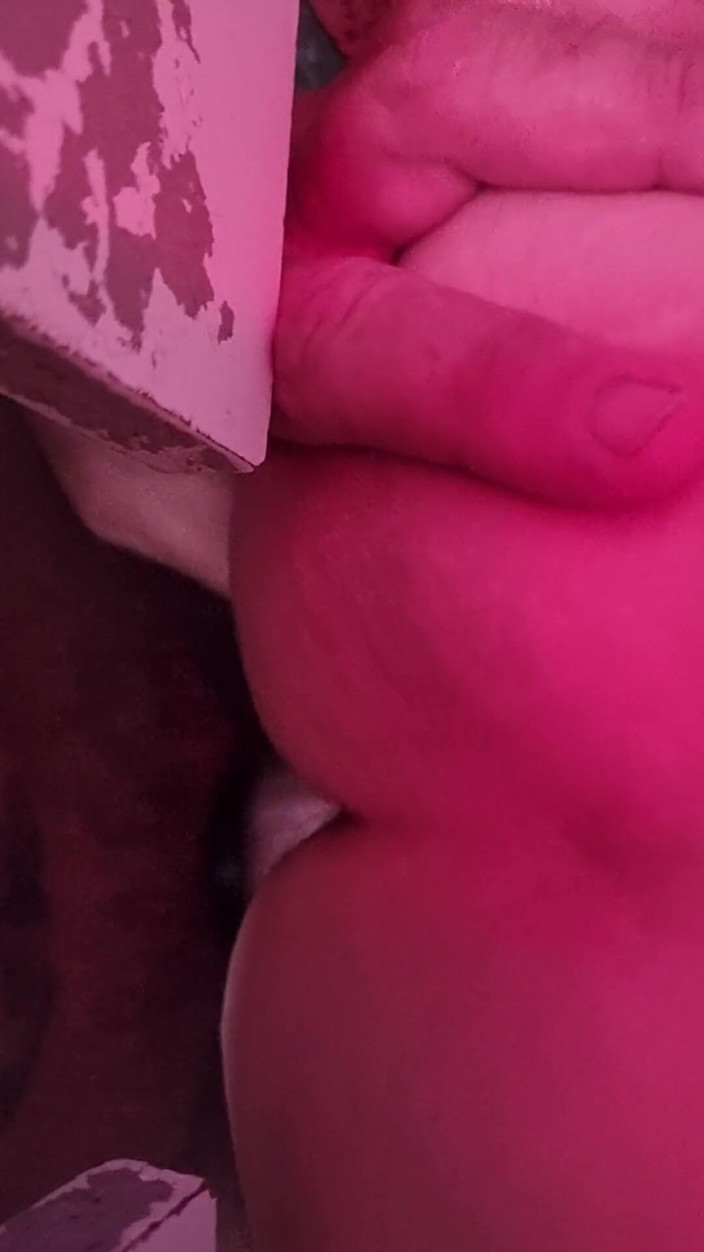 R b hubby: Evli kadın ve yabancı deliğinde
