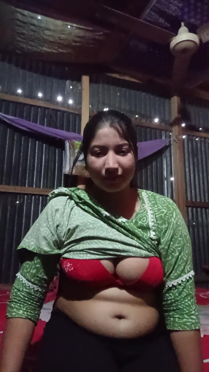 Taniyaxx: बांग्ला सेक्स वीडियो रिकॉर्डिंग