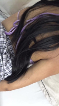 고통으로 따먹히는 18살 십대 소녀