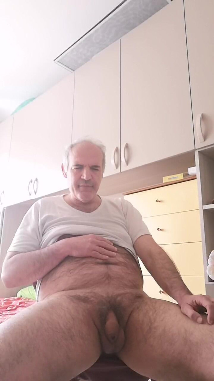 Setesesso7: Exerciții preliminare pentru a începe masturbarea cu plăcere!