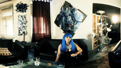 Leon Lambert Girls Twerk Parties CFNM: Destiny kouří v mém výtvarném kroužku a ukazuje mi, co...