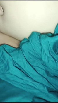 Video đầu tiên của tôi với bộ ngực màu hồng của tôi