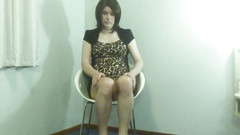 EmmaLeeTV - Nylon Fetish Tranny: Vyboulené punčocháče a roztažený zadek