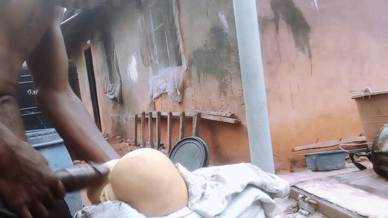 Bangcum8: Військовий секс без справжнього анального сексу і пизди