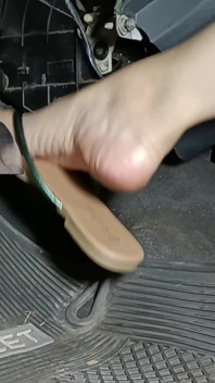 Corsa-pedalen versnellen en pompen met slippers