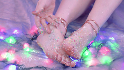 Arya Grander: Tasty foot fetish and food fetish in one! Candy feet...