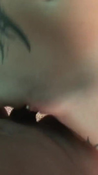 Jaylynn Sinns har interracial sex och vill ha sperma