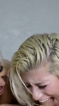 Nina Kayy duplo com Cristi Ann