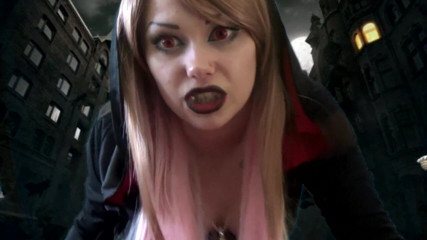 Goddess Misha Goldy: Gigante vampira quer jogar para você ... mas não por muito...