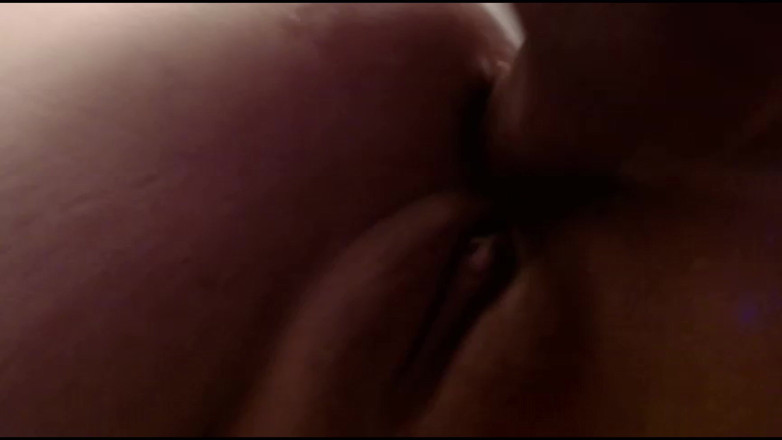 JadeandDamon: Slow anal in to my tight ass hole, close up,...