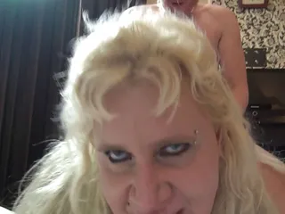 Jewel Xl Her First Mini Gangbang