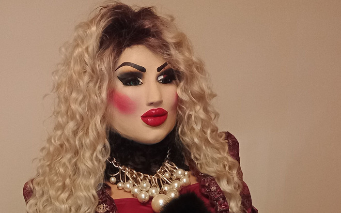 Erica Doll: La baronne