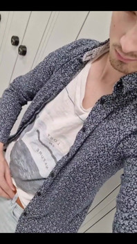 I Can Be Naughty, Even in the Toilets