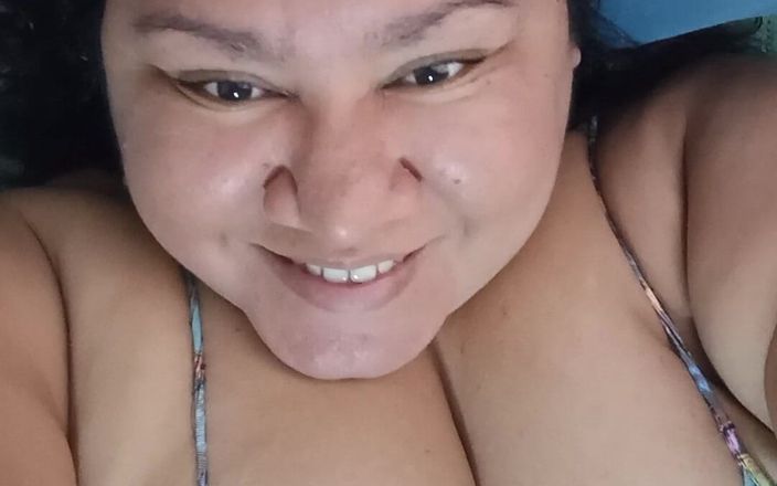 Hiyunamei-bbw: Im einsamen bett
