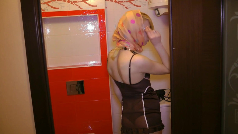 Dirty fantasy: Passionate Stepsister in Stockings Masturbates Her Pussy