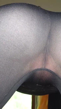 Transparan taytla esnetiyorum