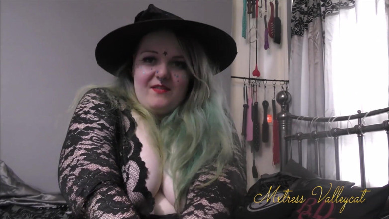 Mxtress Valleycat: Inisiasi Coven