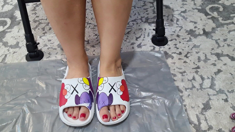 Adele Amber: BAVA SUI PIEDI