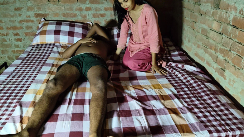 Shivanibaby: La chica del pueblo se veía virgen en traje, la...