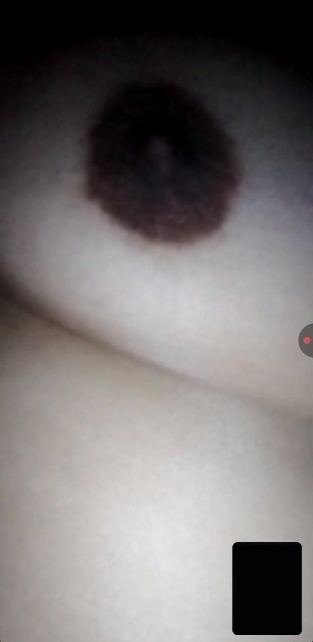 Viral video Pakistani: 핑거링 보지에 보여주는 섹시한 거유 인디애나 바이럴 소녀 최신 비디오