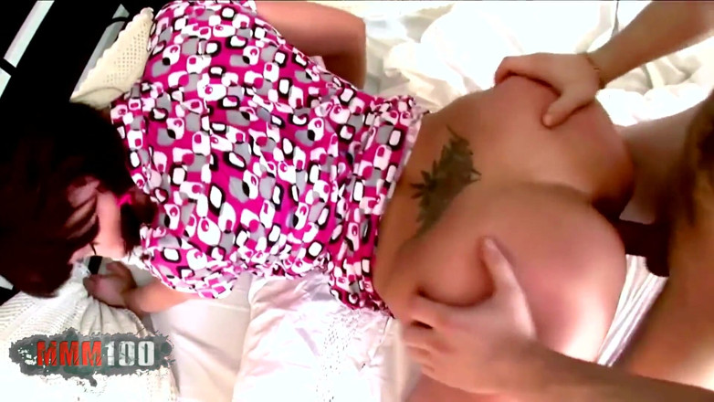 MMM100: Morena rusa con enormes tetas naturales follada duro