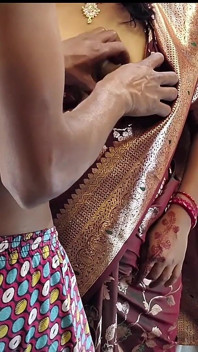 Saree đụ ở mọi tư thế chồng không có ở nhà