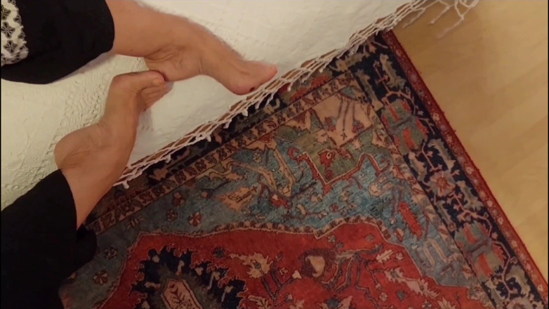 Selena701: 美丽的金发成熟赛琳娜享受性爱