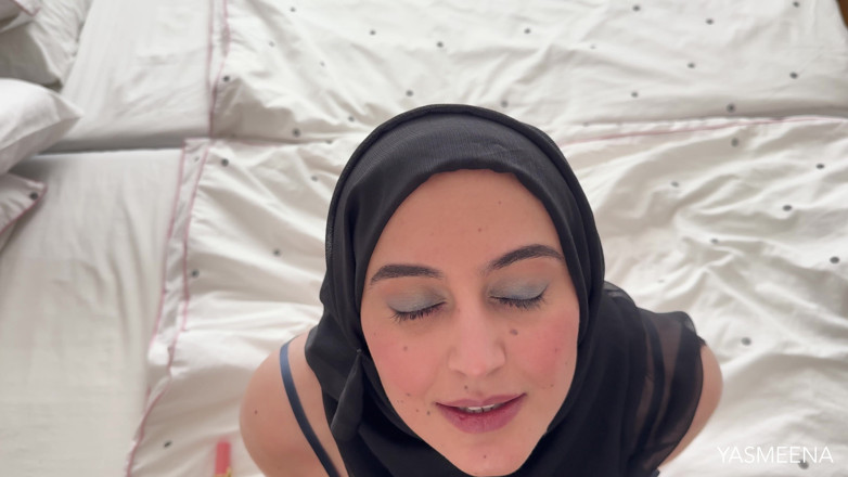 Yasmeena Ali: Hijabi Begs for Cum
