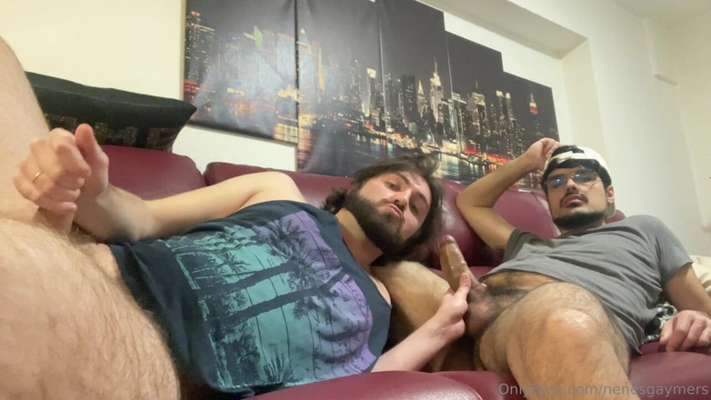 Nenesgaymers: Masturbare și supt pula, ejaculând pe pula lui