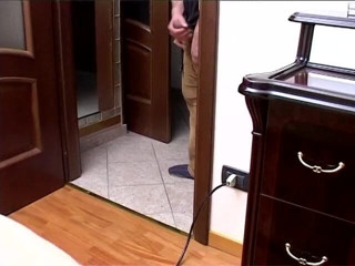 Real Home Made: C'est le cul de ma belle-mère... J'adore la regarder se...
