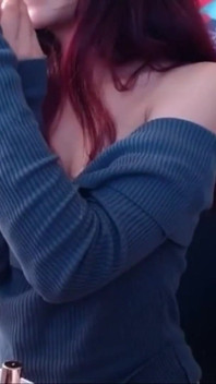 Hraj si se mnou, jsem tvá děvka