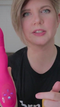 Unboxing and Review of the Unvomi Pulsating Rabbit Vibrator From Paloqueth with Housewife Ginger