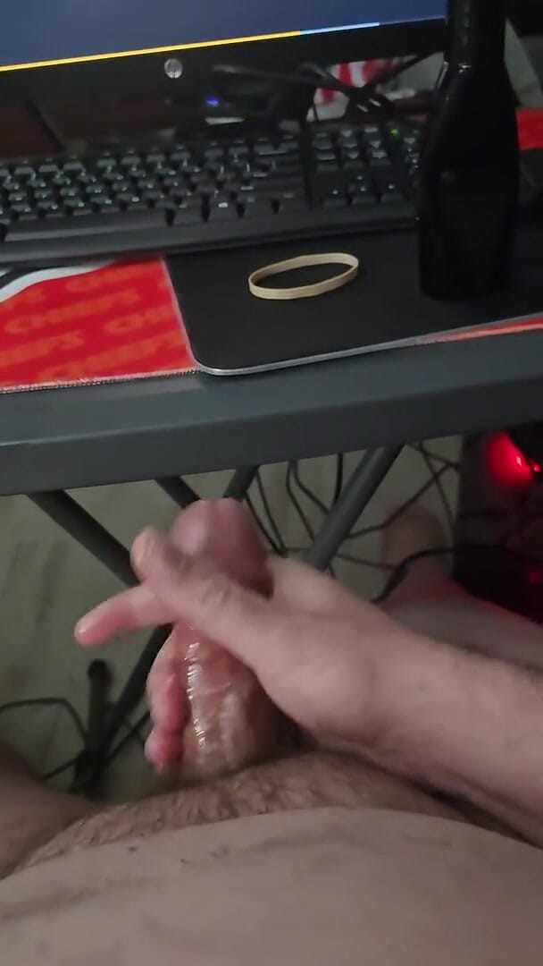 Masturbating in the Office (Harry YooHoo)