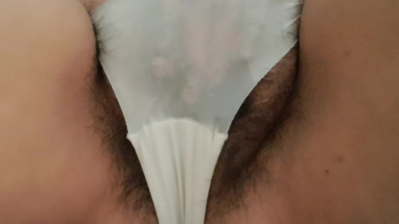 Mommy big hairy pussy: MILF chlupatá kundička Jerkoff