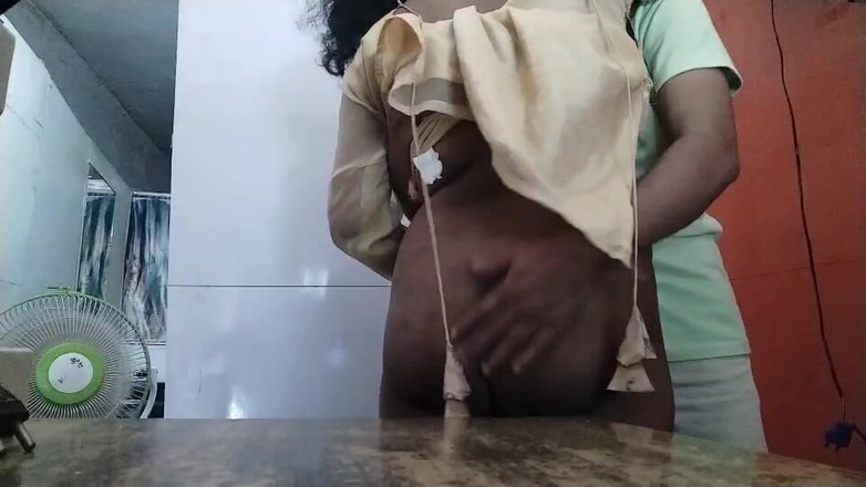 Nirman: Pasangan desi India