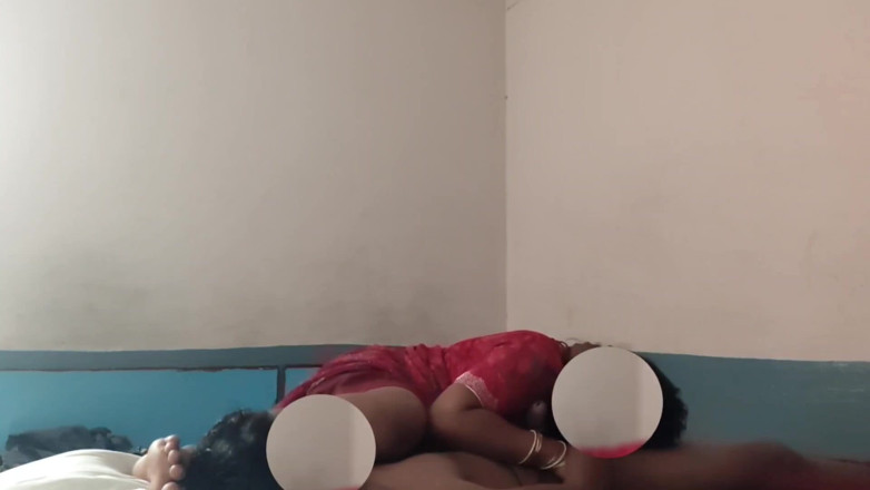 Hindiaudioadda1: เมียเตลูกู Desi นําเสนอของขวัญในปาร์ตี้วันเกิดผัว