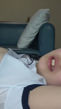 Busty Angel Who miluje svého přítele - první soukromé focení jde divoce s deepthroat, anální hra a ntr 3rd