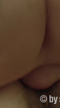 더러운 섹스를 좋아하는 Resi 할머니